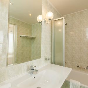 Economy Single Room